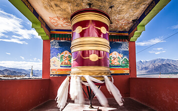 VWe Community - Thiksey Monastery